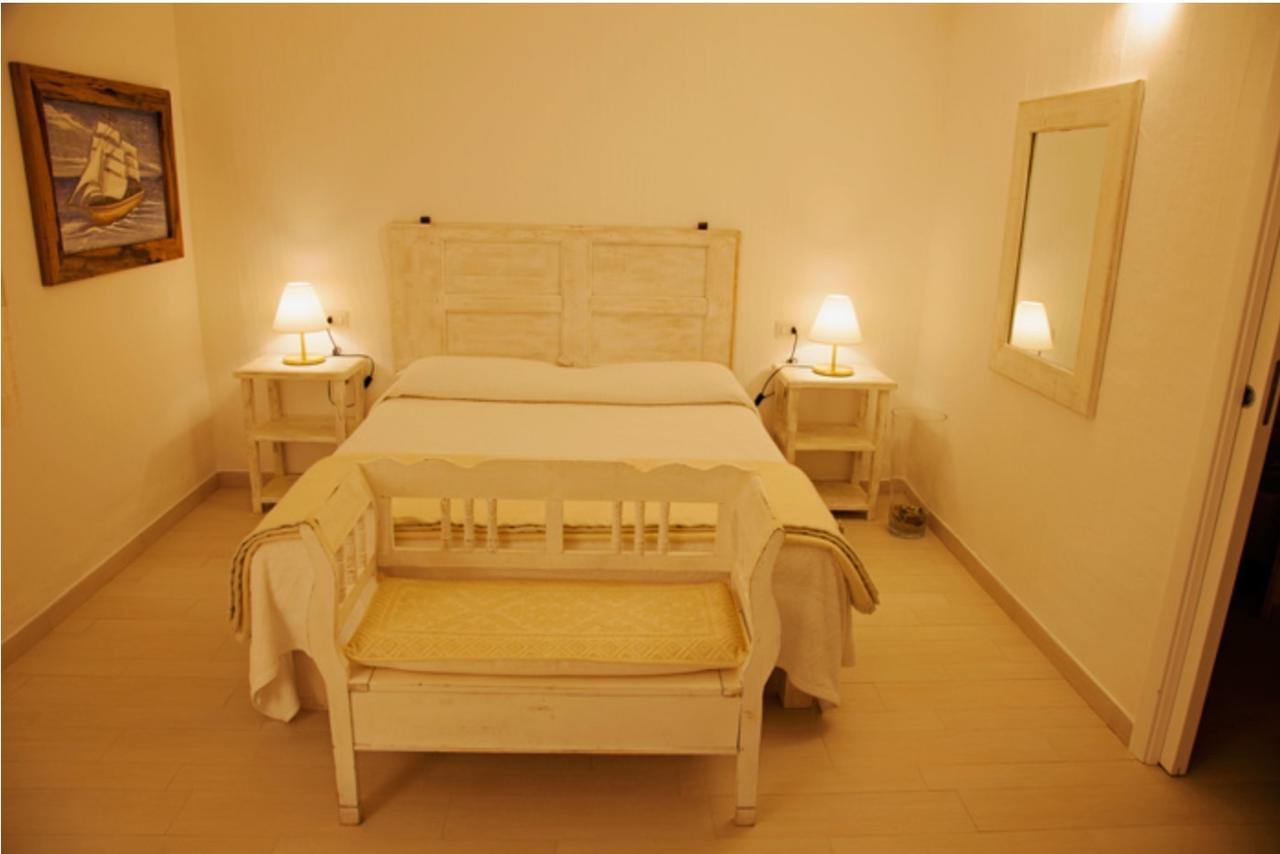 Cento Ulivi B&B Golfo Aranci Luaran gambar