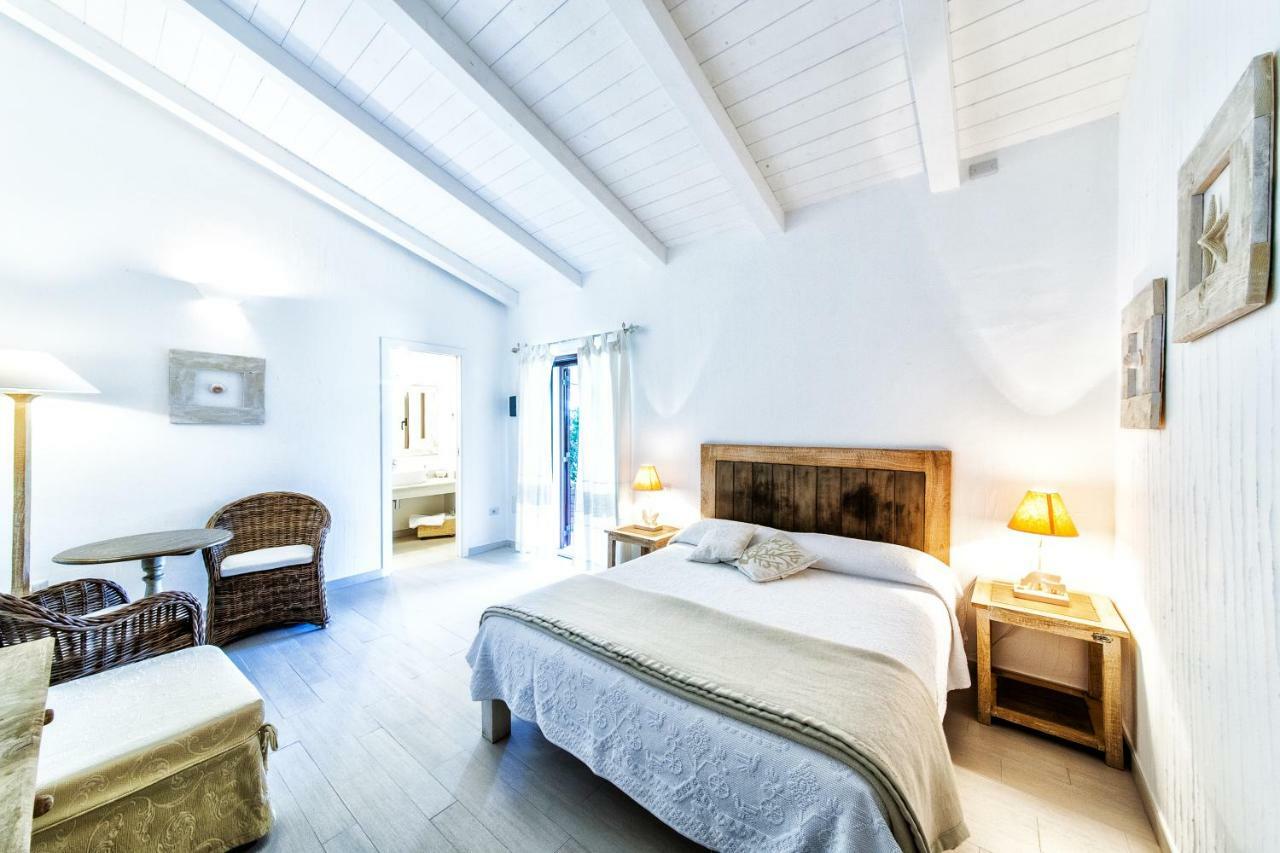 Cento Ulivi B&B Golfo Aranci Luaran gambar
